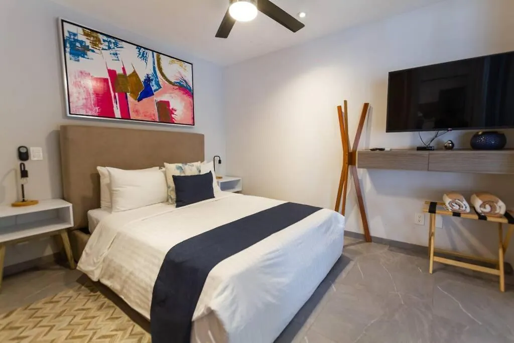 Luxury Condo In Central Location Playa del Carmen