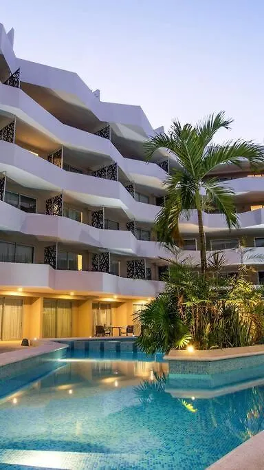 Luxury Condo In Central Location Playa del Carmen