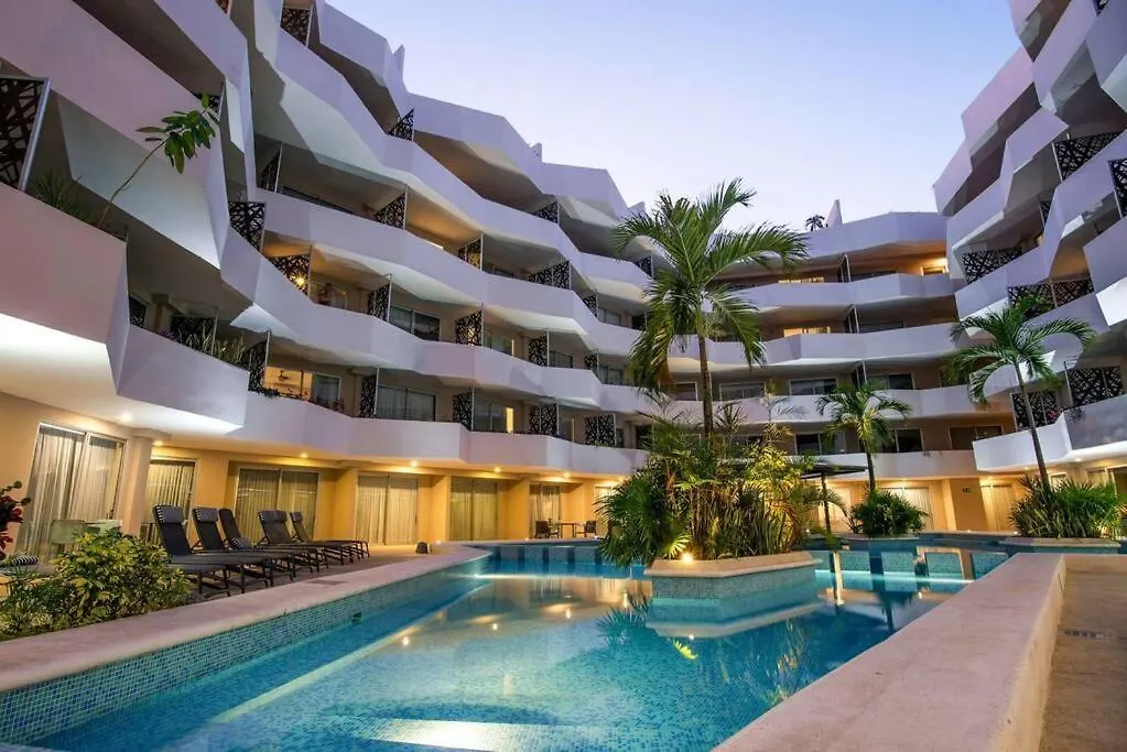 Apartment Luxury Condo In Central Location Playa del Carmen